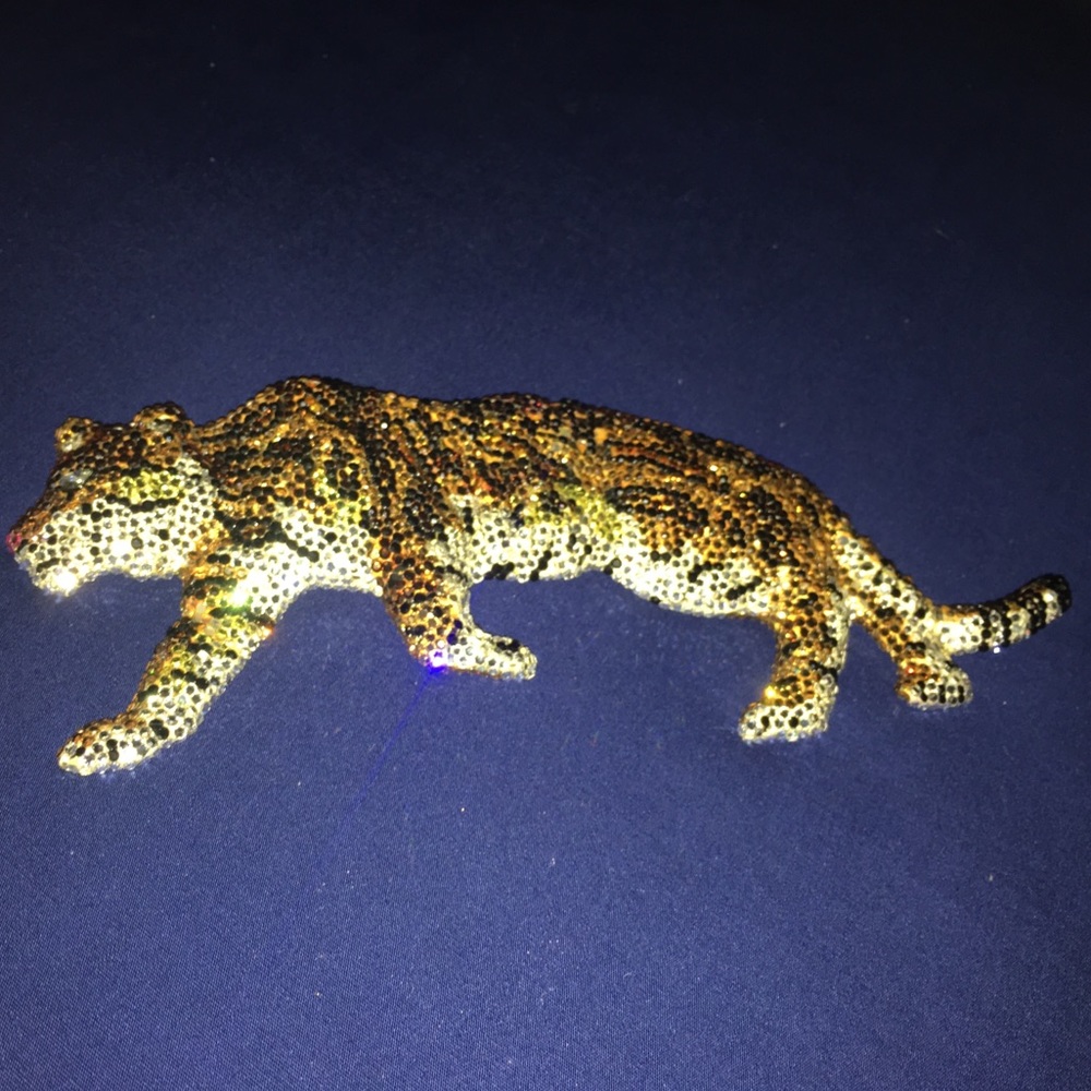 Kathrine Baumann Designer Crystal Buckle